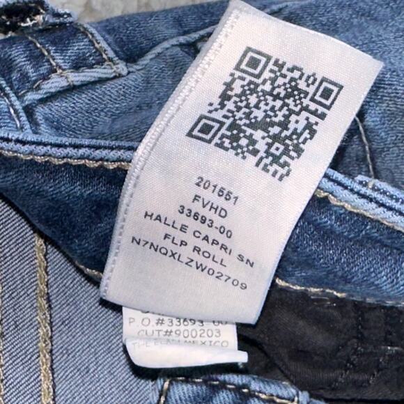 True Religion Jeans Halle Mid Rise Capri Skinny Women's 26 Distressed Y2K Retro - Picture 5 of 16